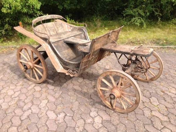 Russische Kinderkutsche